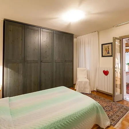 Ca Dea Calle Bed & Breakfast 4*