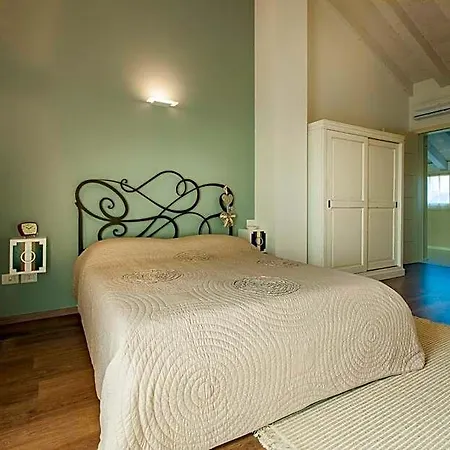 Ca Dea Calle Bed and Breakfast