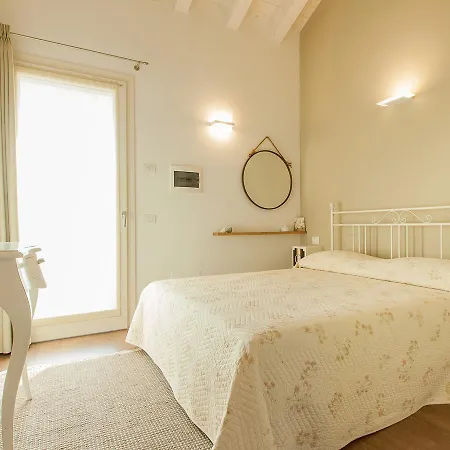 Cà Dea Calle Alojamento de Acomodação e Pequeno-almoço